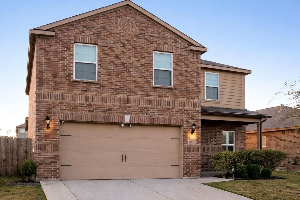 Photo of 5015 Royal Springs Drive, Forney, TX 75126 (MLS # 21148234)