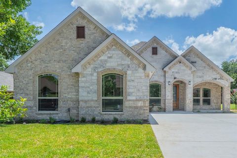 938 Fairway Drive Duncanville TX 75137