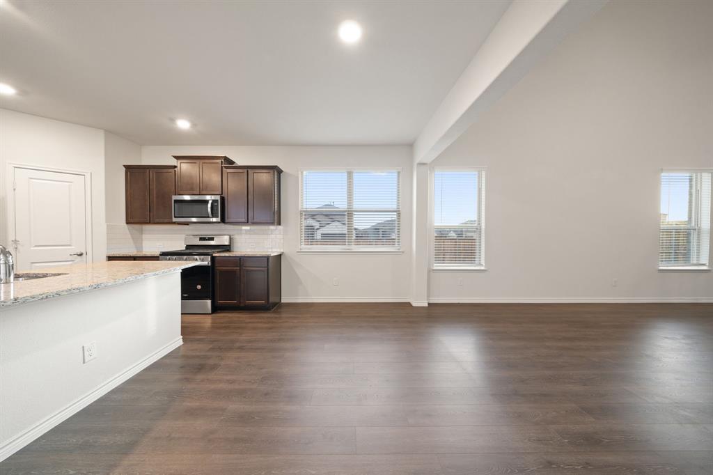 Weston Ridge Ph I - Residential