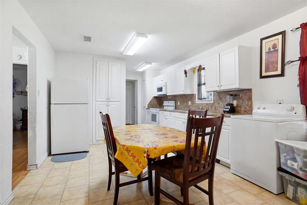 104 E 3rd Street