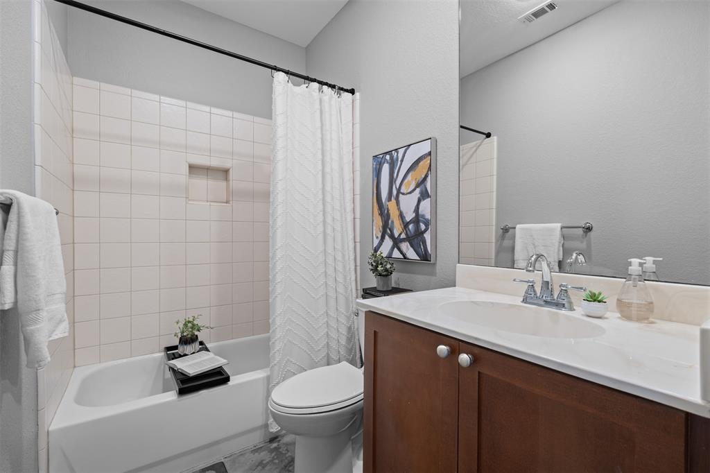 4830 Cedar Springs Road 5