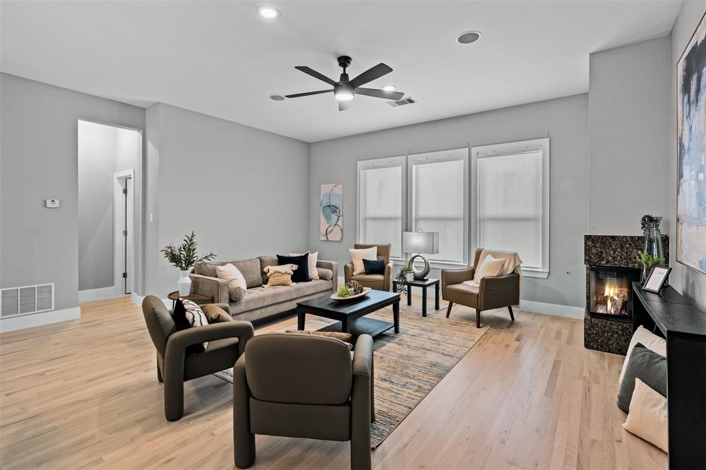 Carreras Twnhms Condo - Residential