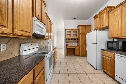 Tiny photo for 1203 Hummingbird Road, Killeen, TX 76542 (MLS # 21200812)