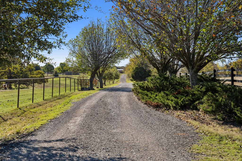2212 Spring Hill Road
