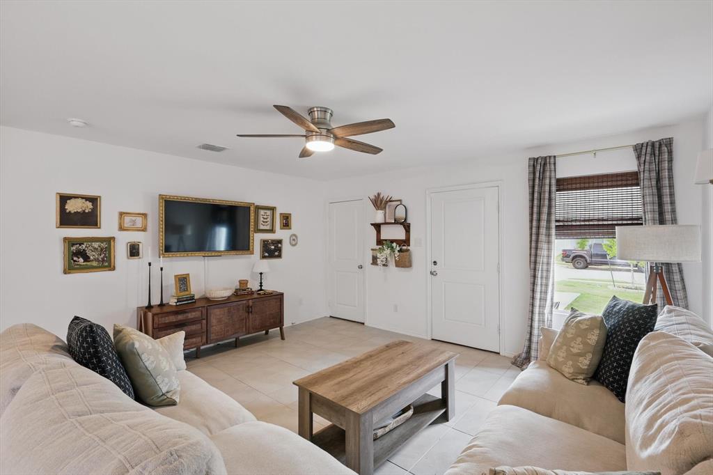 Trinity Xing Ph 6a - Residential