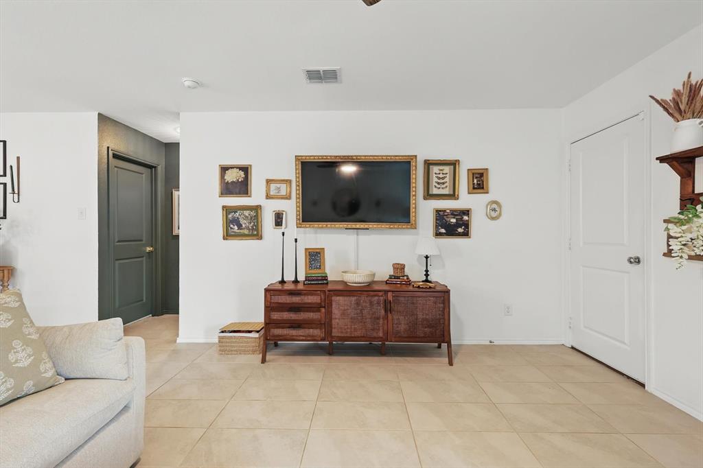 Trinity Xing Ph 6a - Residential