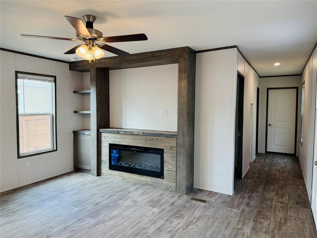 Oak Trail Shores Sec F - Residential Lease