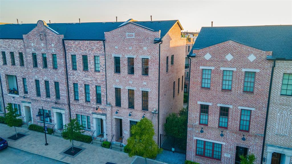 Farmers Market Square - Residential