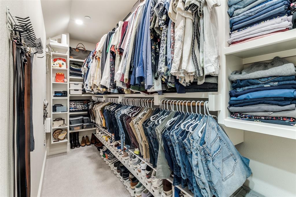 Farmers Market Square - Residential