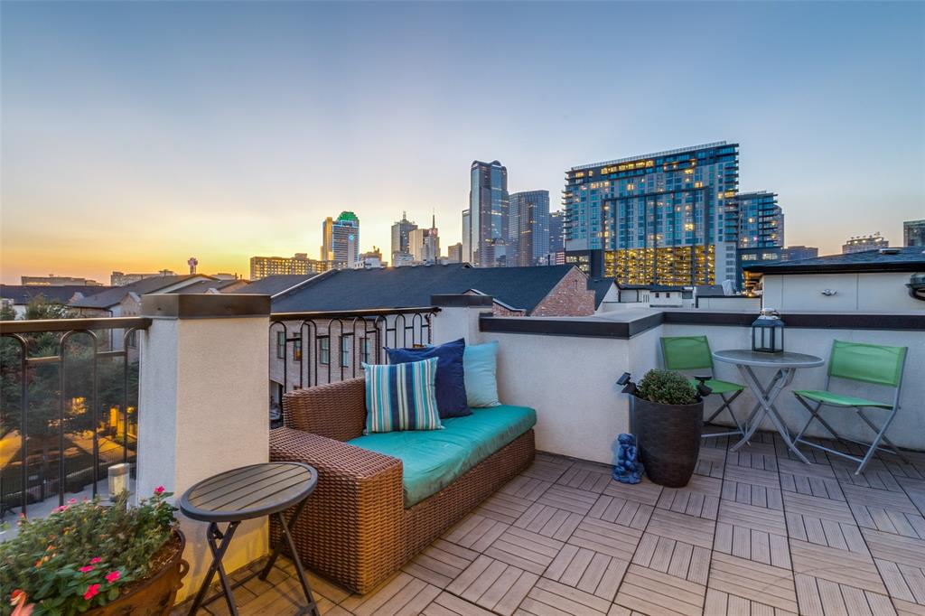 Farmers Market Square - Residential