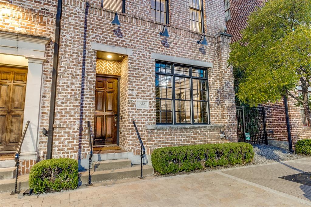 Farmers Market Square - Residential