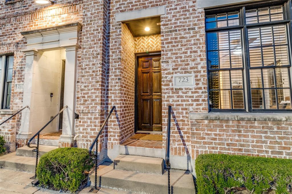 Farmers Market Square - Residential