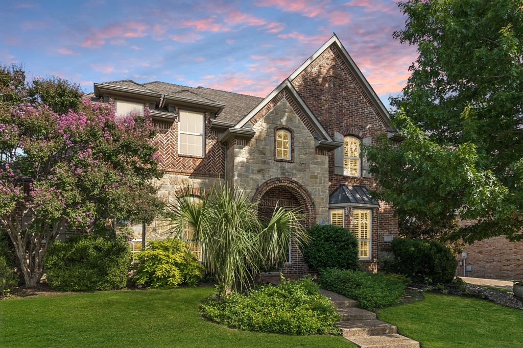 1308 Pecos Trail