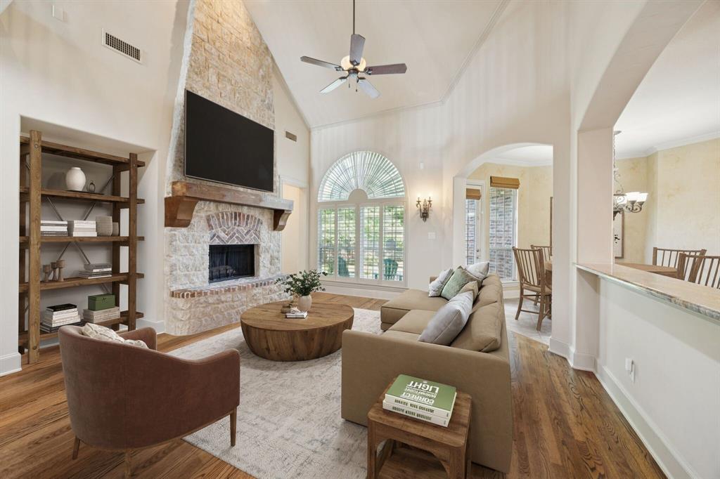 1308 Pecos Trail