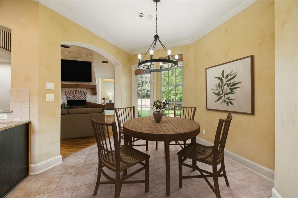 LAKESIDE CROSSING - Residential