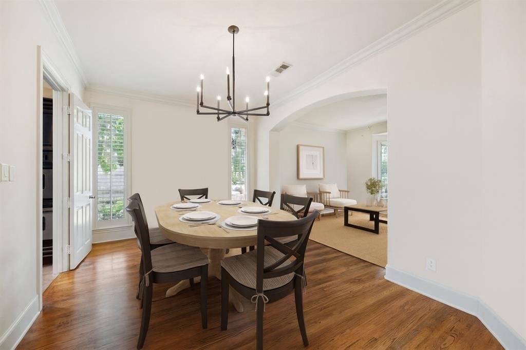 LAKESIDE CROSSING - Residential