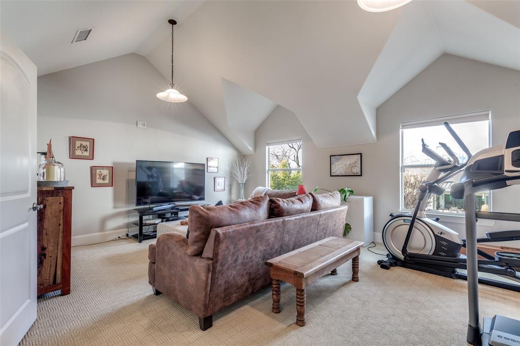 Linwood Place - Residential