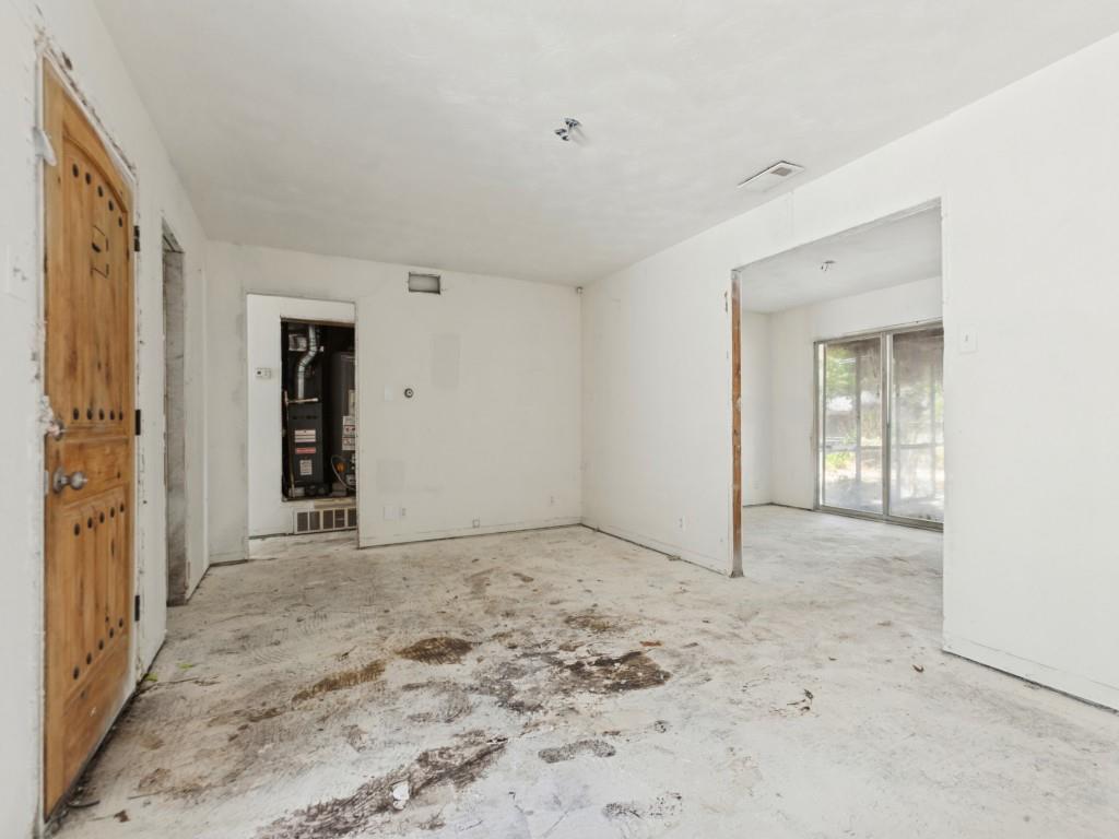 8917 Freeport Drive