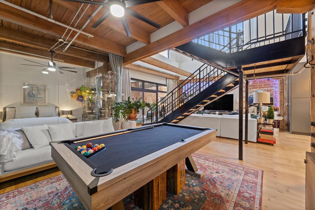 Elm Place Residences - Residential