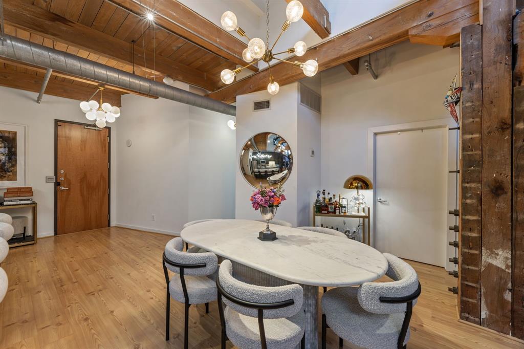 Elm Place Residences - Residential