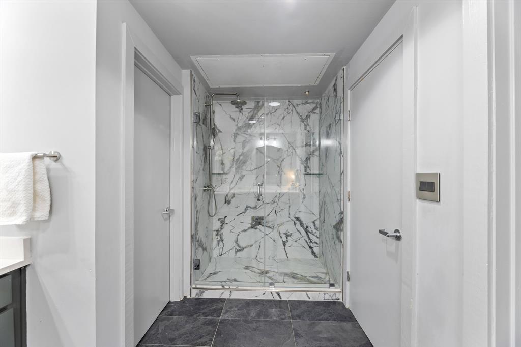 Elm Place Residences - Residential