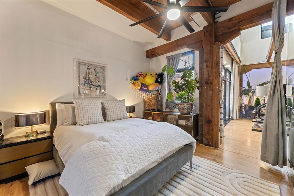 Elm Place Residences - Residential