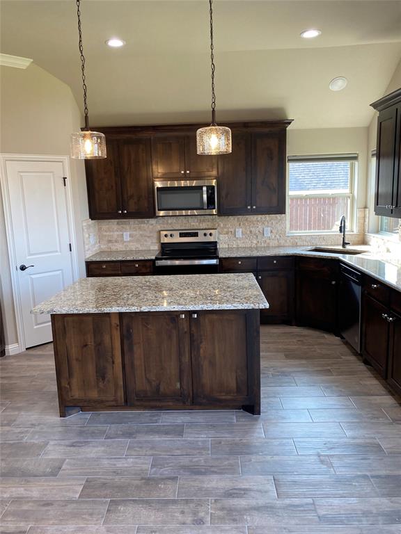 Meander Estates Ph Two - Residential Lease