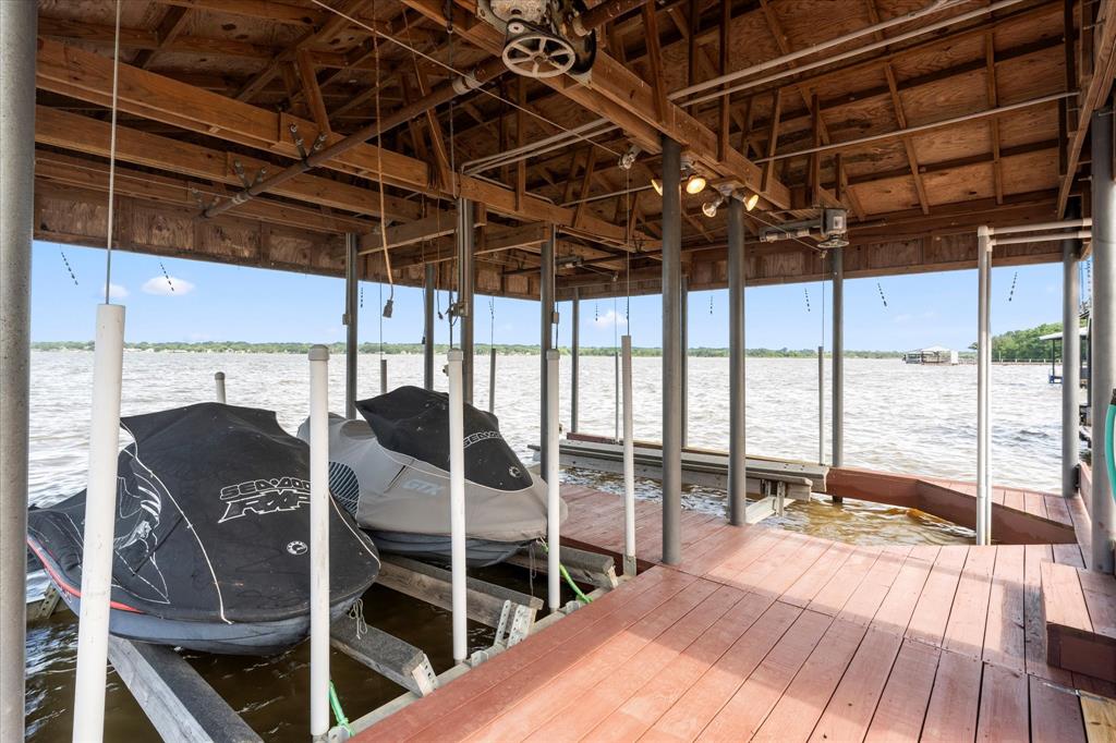 Oakridge Shores - Residential