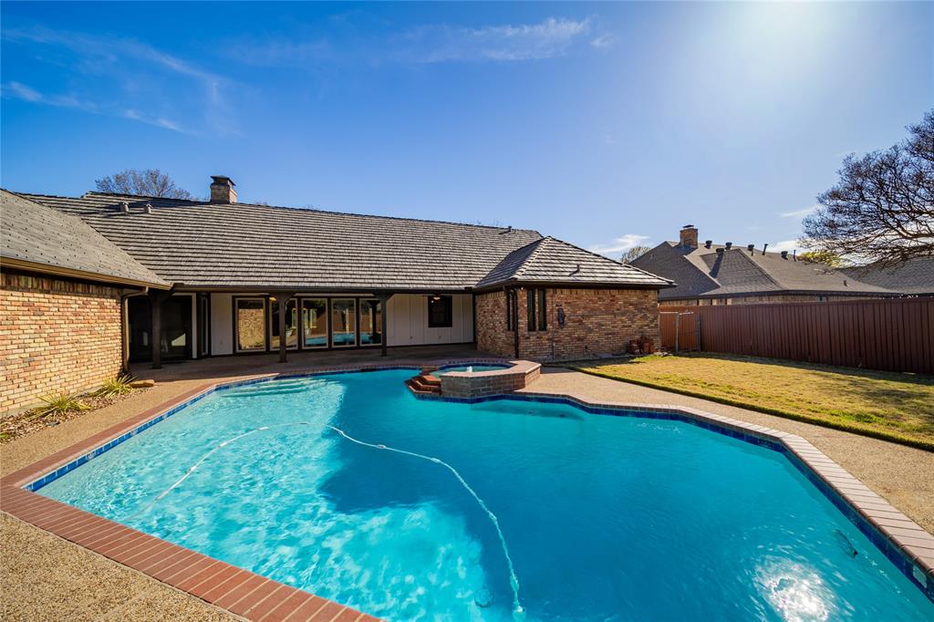 2813 Cobre Valle Lane