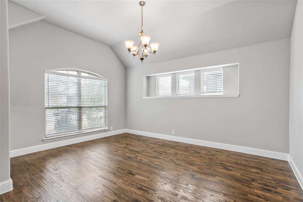 2503 Saint Lawrence Drive