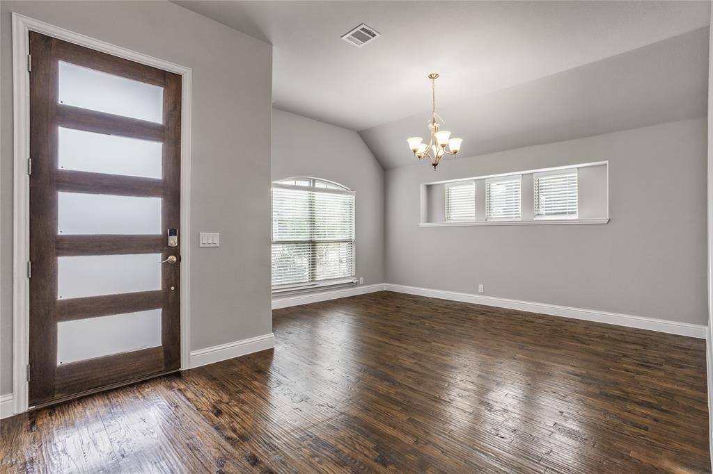 2503 Saint Lawrence Drive