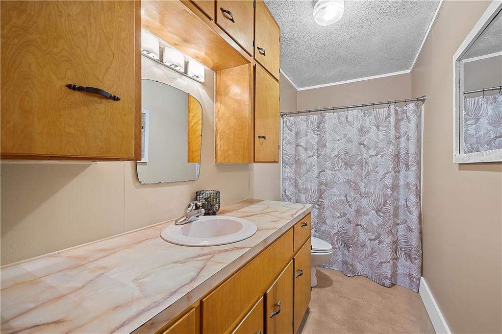 Tomas De La Vega - Residential