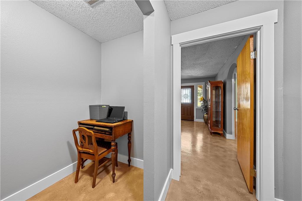 Tomas De La Vega - Residential