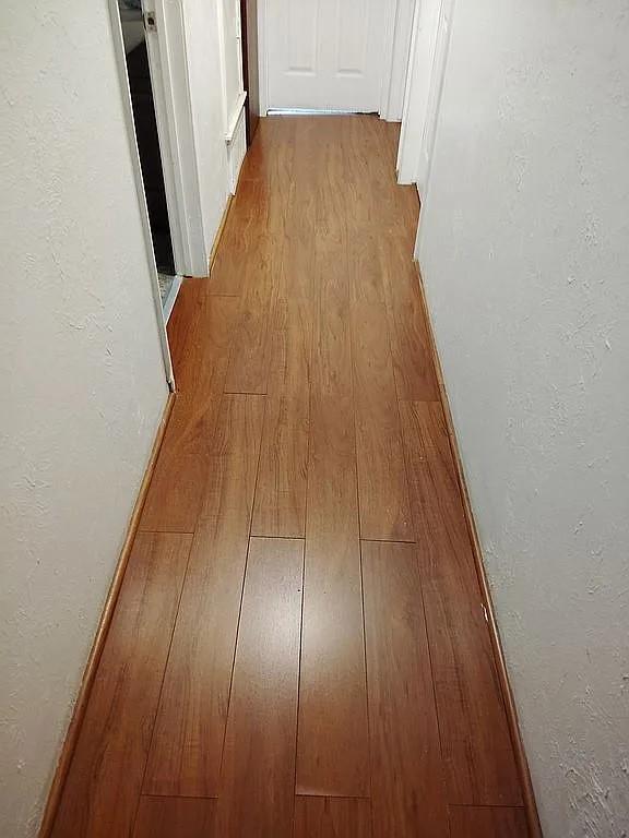 2710 Fernwood Avenue