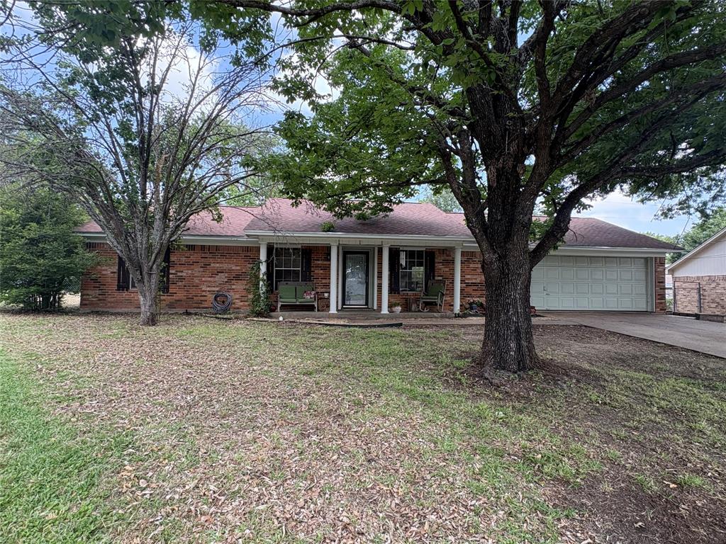7113 Oxford Drive