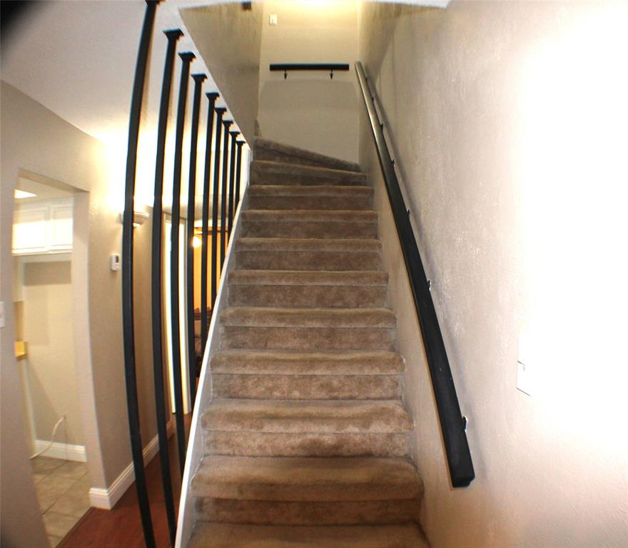 Meadowcreek Village Rev - Residential