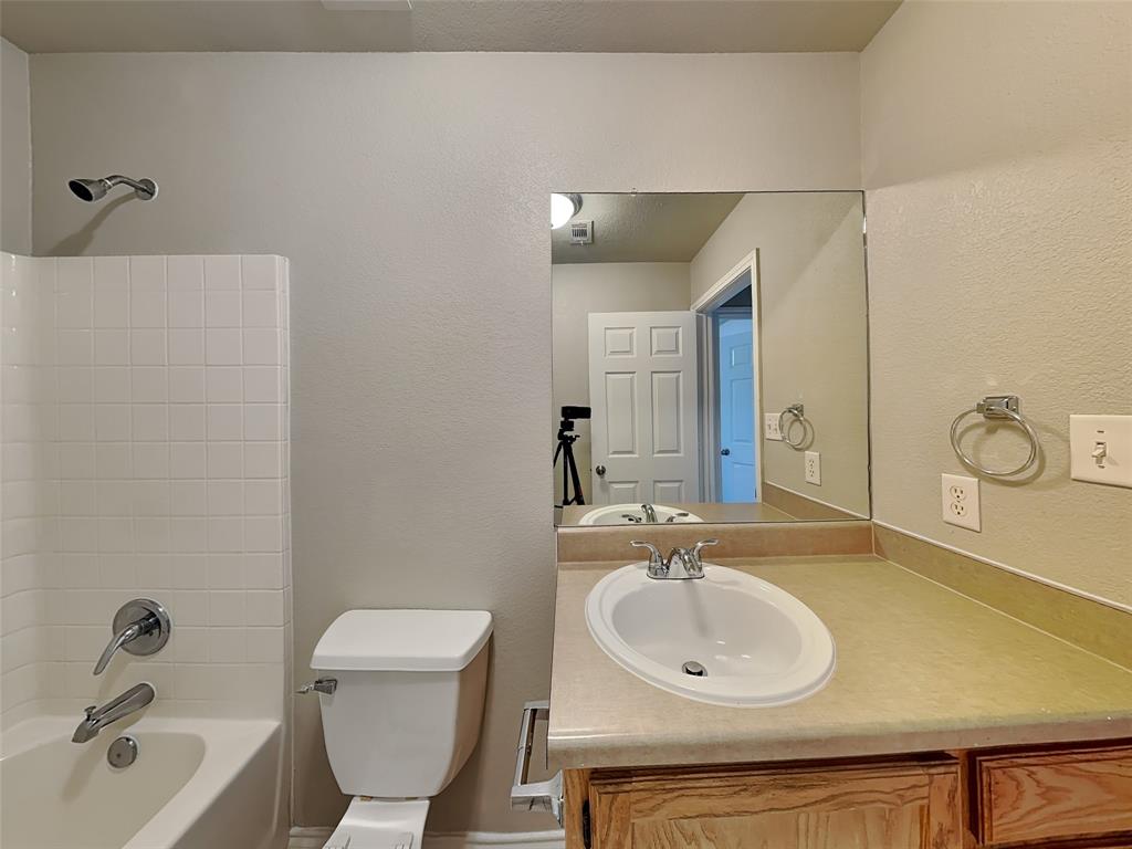 Old Granbury Estates - Residential Lease