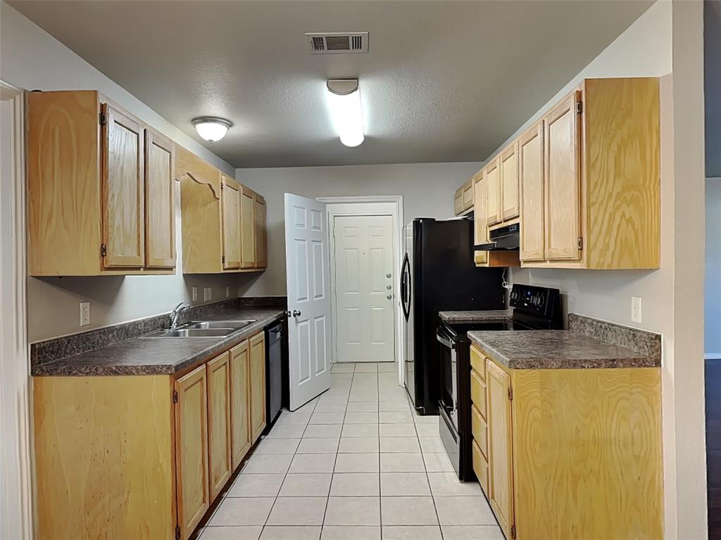 Old Granbury Estates - Residential Lease