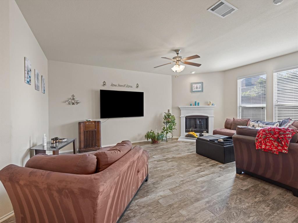 Cross Oak Ranch Ph 3 Tr - Residential