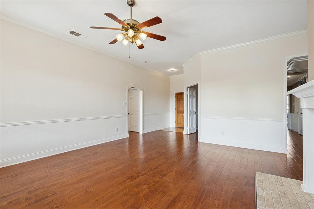 342 Stately Oak Lane