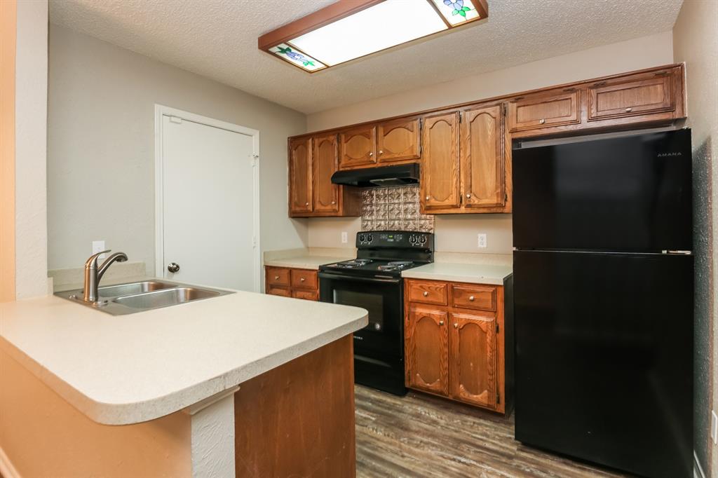 Sunset Village Rev - Residential Lease