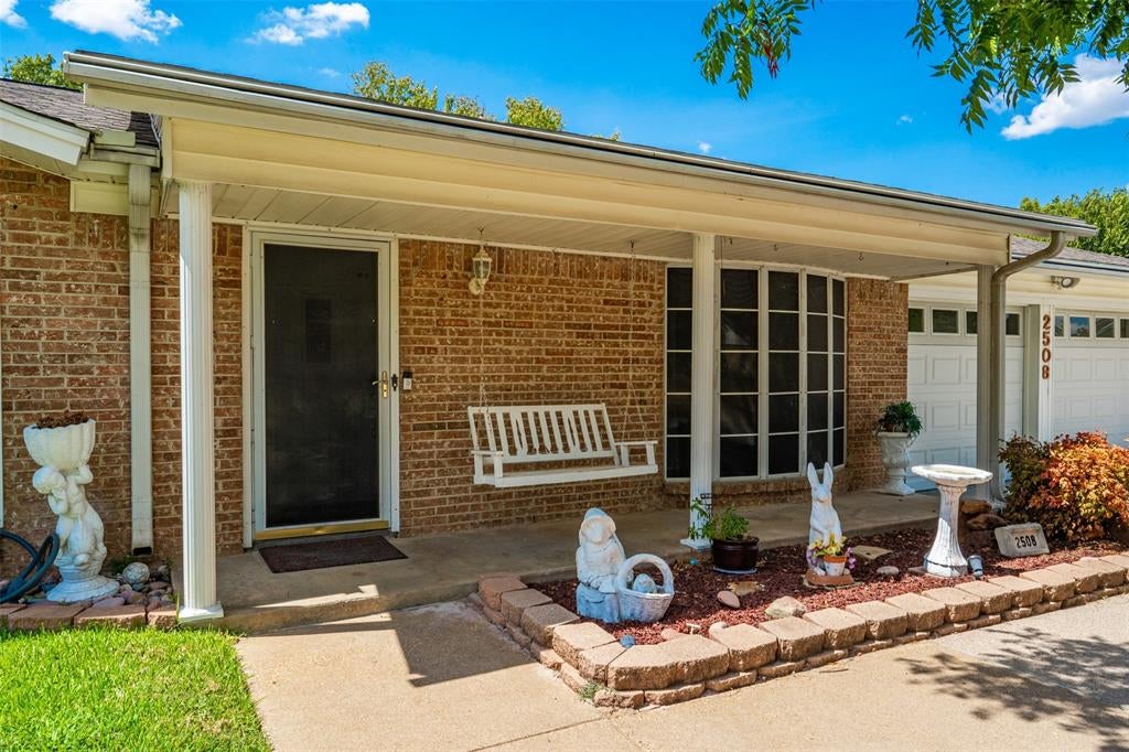 2508 Bent Tree Lane