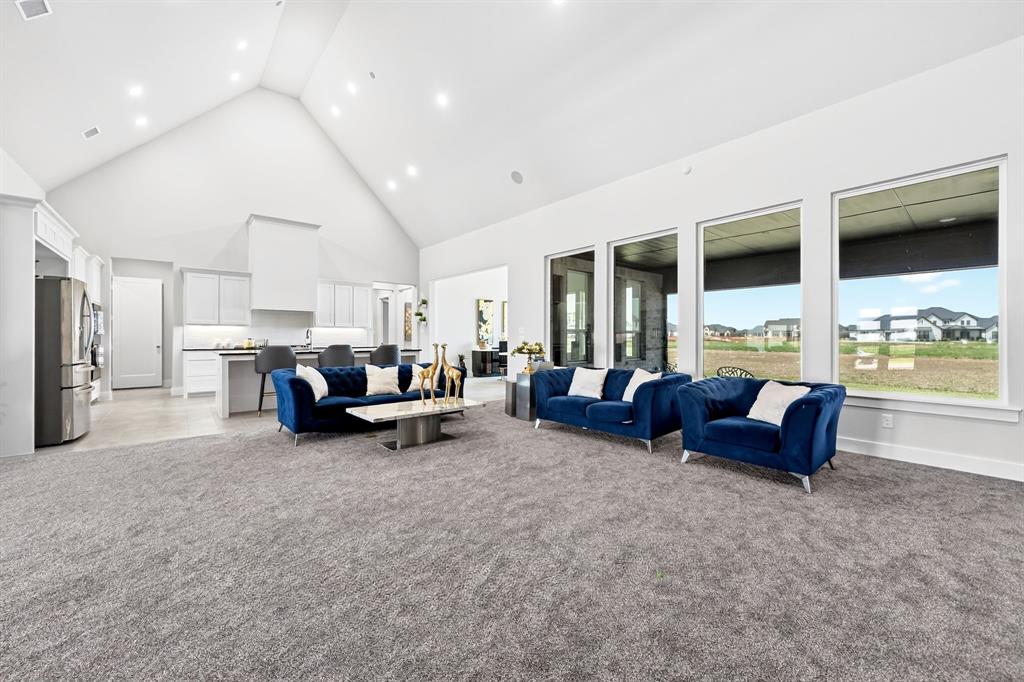 5501 Somerset Drive