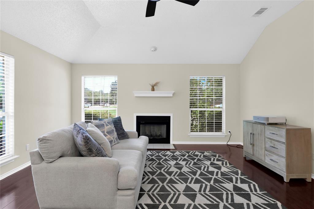 Garden Park Square - Residential