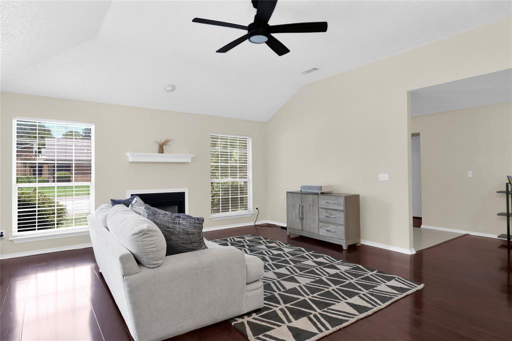 Garden Park Square - Residential