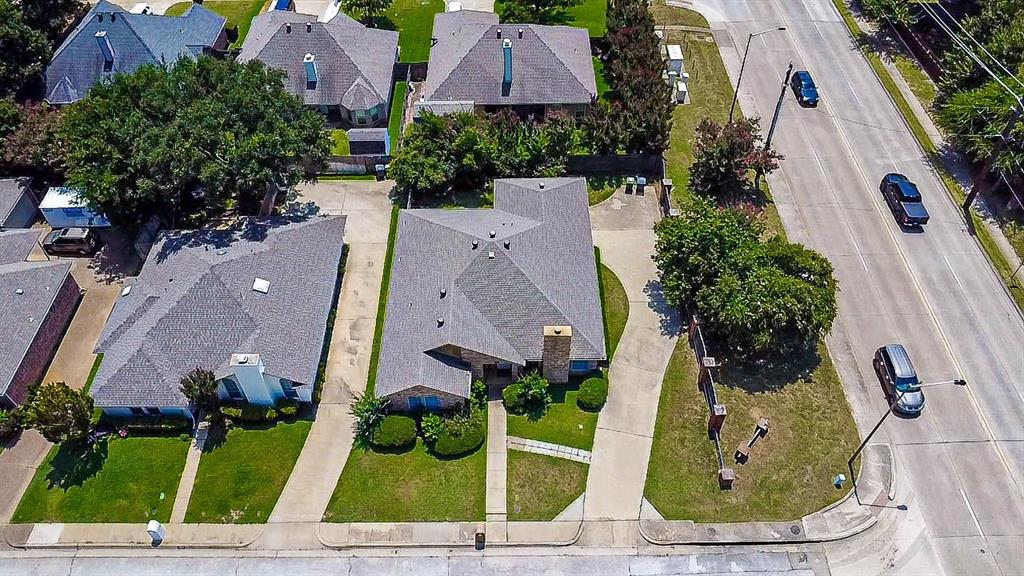 2416 Garden Park Court