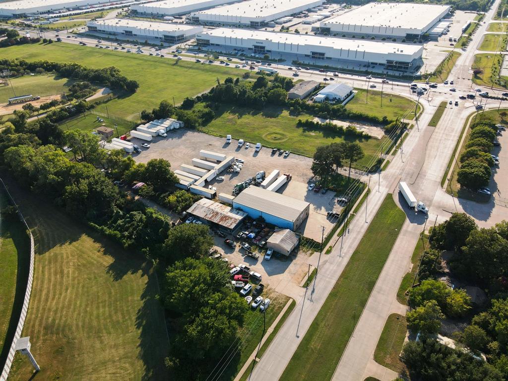 PERRY LINNEY ABST 778 - Commercial Sale