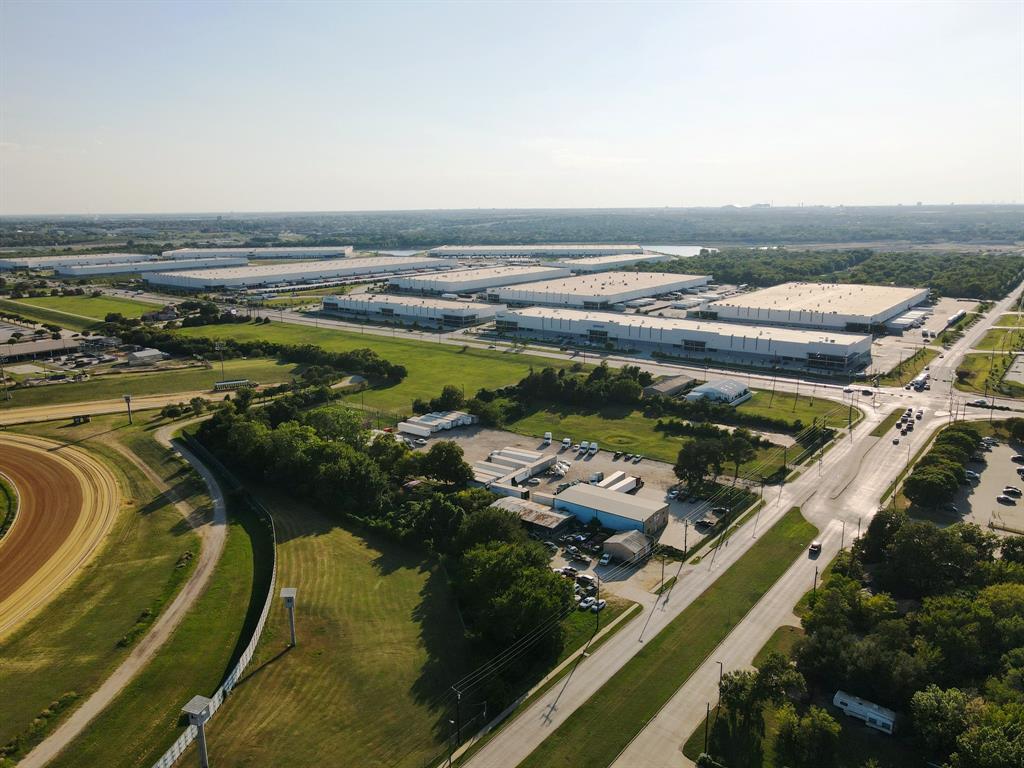 PERRY LINNEY ABST 778 - Commercial Sale