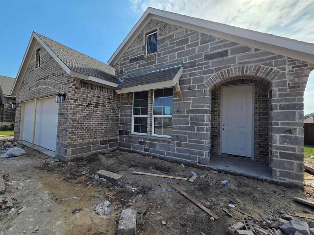 815 Silverleaf Drive