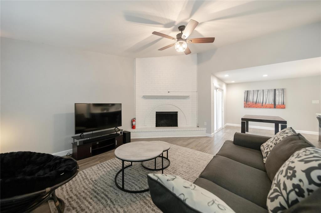 1433 Coffeyville Trail